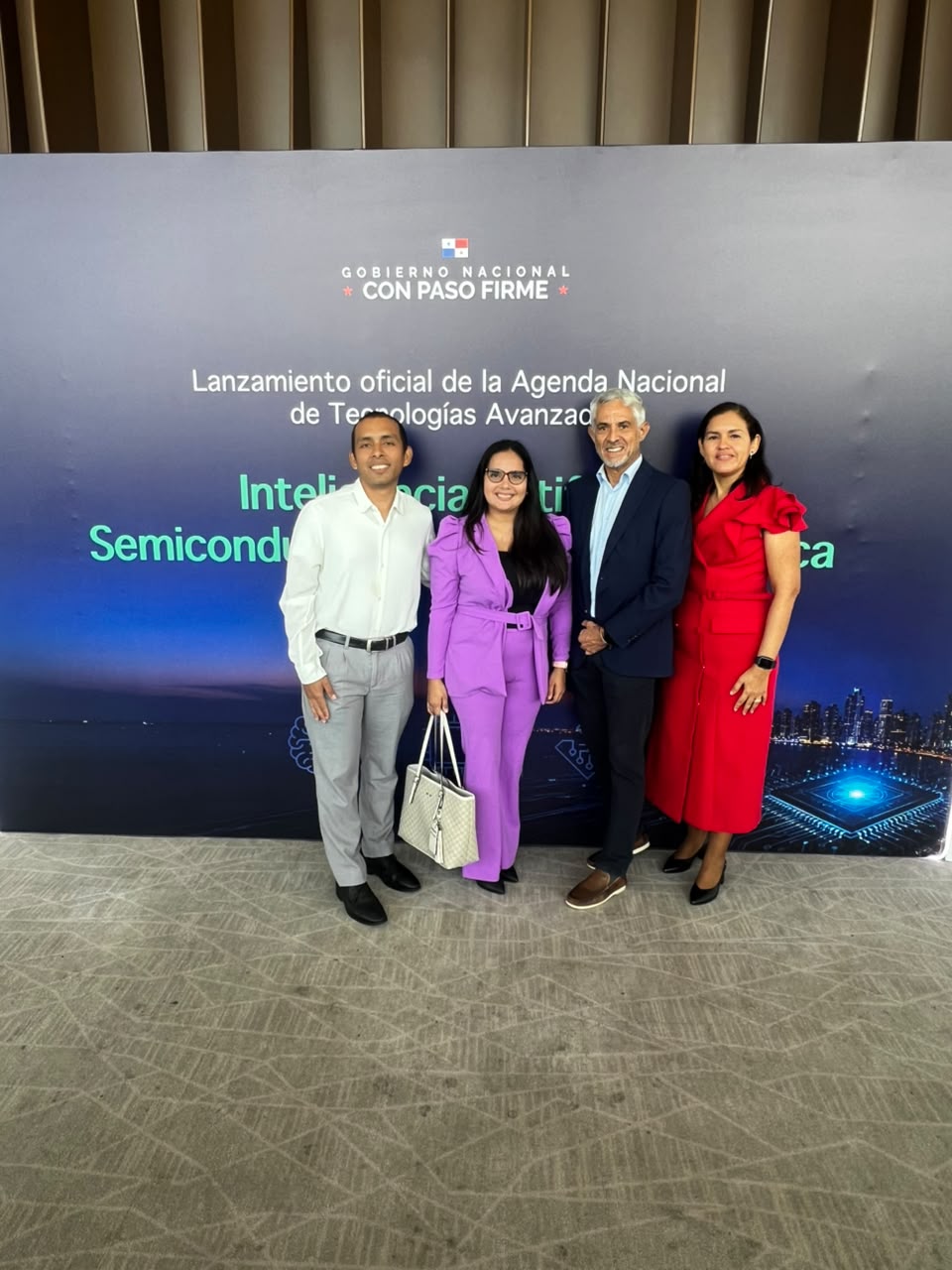 Agenda Nacional de Tecnologías Avanzadas Panamá El Dr. Philippe Aniorté, la Dra. Milagros Jaén Vargas, la Dra. Irina Falconett y el Ing. Asael Espinosa de INDICATIC AIP en el lanzamiento de la Agenda Nacional de Tecnologías Avanzadas de Panamá 2026